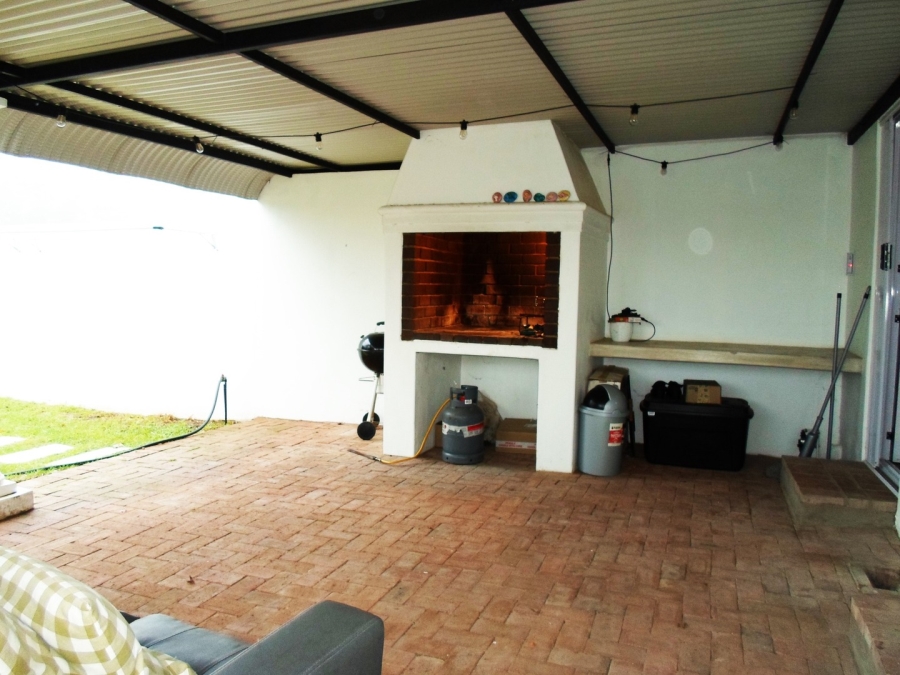 To Let 2 Bedroom Property for Rent in Paarl North Western Cape